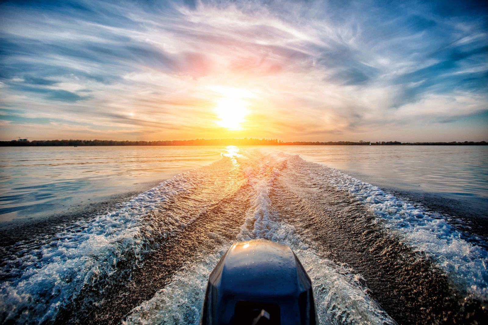 backend of a motorboat